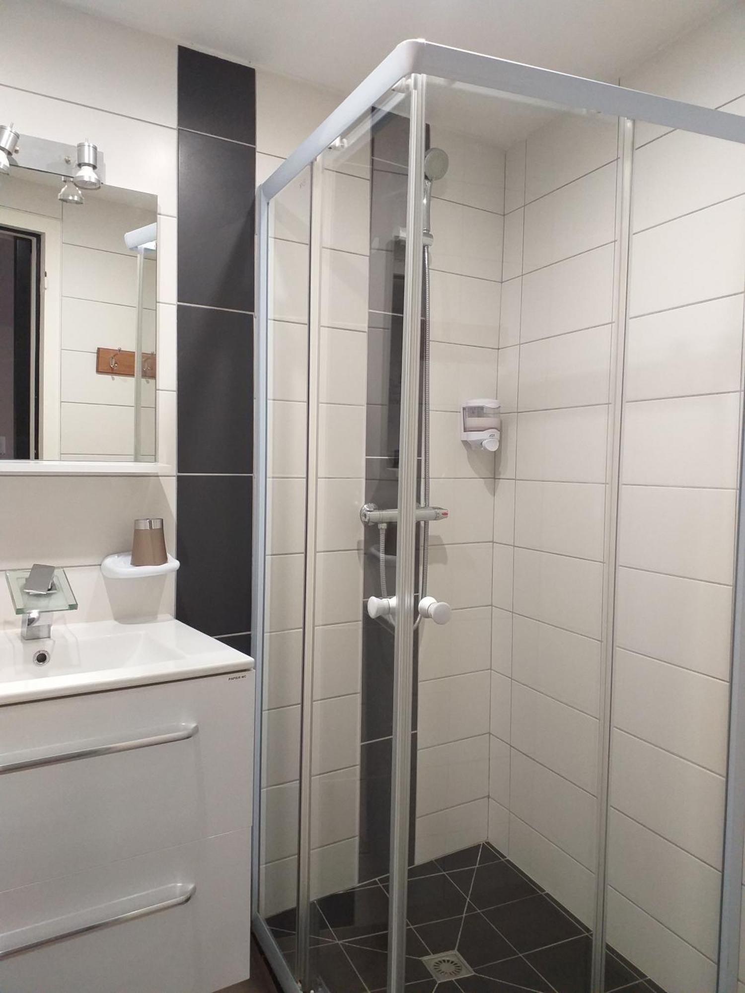 Hotel La Couronne Marmande Εξωτερικό φωτογραφία