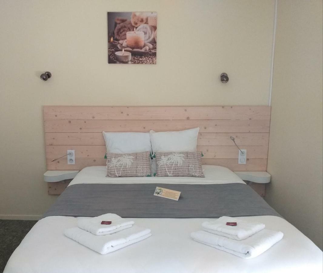 Hotel La Couronne Marmande Εξωτερικό φωτογραφία